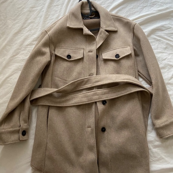 Zara Shaket - Picture 2 of 4